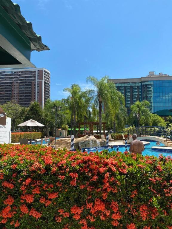 Barra Da Tijuca - 508 - De Frente Para Maravilhosa Piscina - Estacionamento Gratuito - Academia Comphania Atletica - Balsa Para Praia Gratis - Microondas - Geladeira Grande - Recepcao 24Horas - Wi-Fi - Com Pia ريو دي جانيرو المظهر الخارجي الصورة