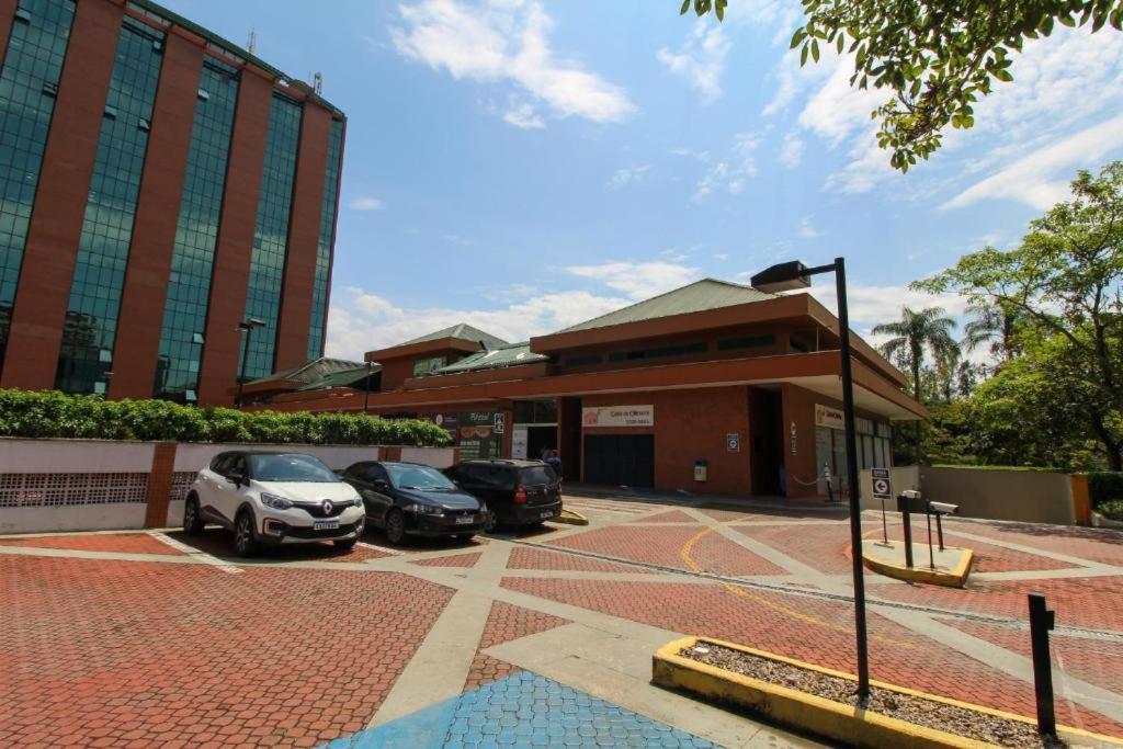 Barra Da Tijuca - 508 - De Frente Para Maravilhosa Piscina - Estacionamento Gratuito - Academia Comphania Atletica - Balsa Para Praia Gratis - Microondas - Geladeira Grande - Recepcao 24Horas - Wi-Fi - Com Pia ريو دي جانيرو المظهر الخارجي الصورة