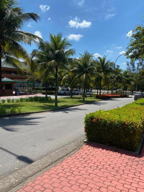 Barra Da Tijuca - 508 - De Frente Para Maravilhosa Piscina - Estacionamento Gratuito - Academia Comphania Atletica - Balsa Para Praia Gratis - Microondas - Geladeira Grande - Recepcao 24Horas - Wi-Fi - Com Pia ريو دي جانيرو المظهر الخارجي الصورة