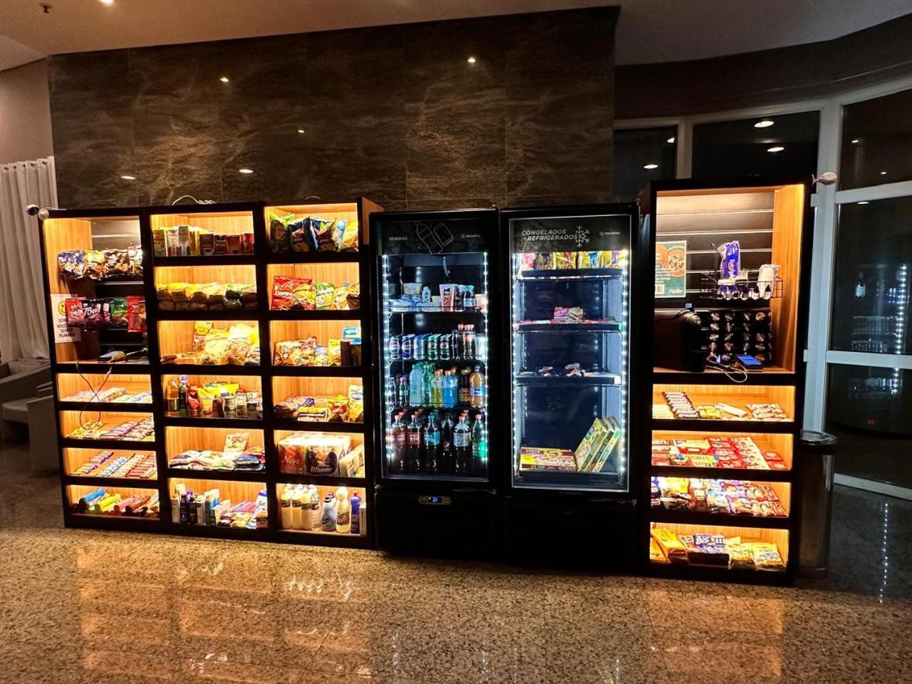 Barra Da Tijuca - 508 - De Frente Para Maravilhosa Piscina - Estacionamento Gratuito - Academia Comphania Atletica - Balsa Para Praia Gratis - Microondas - Geladeira Grande - Recepcao 24Horas - Wi-Fi - Com Pia ريو دي جانيرو المظهر الخارجي الصورة
